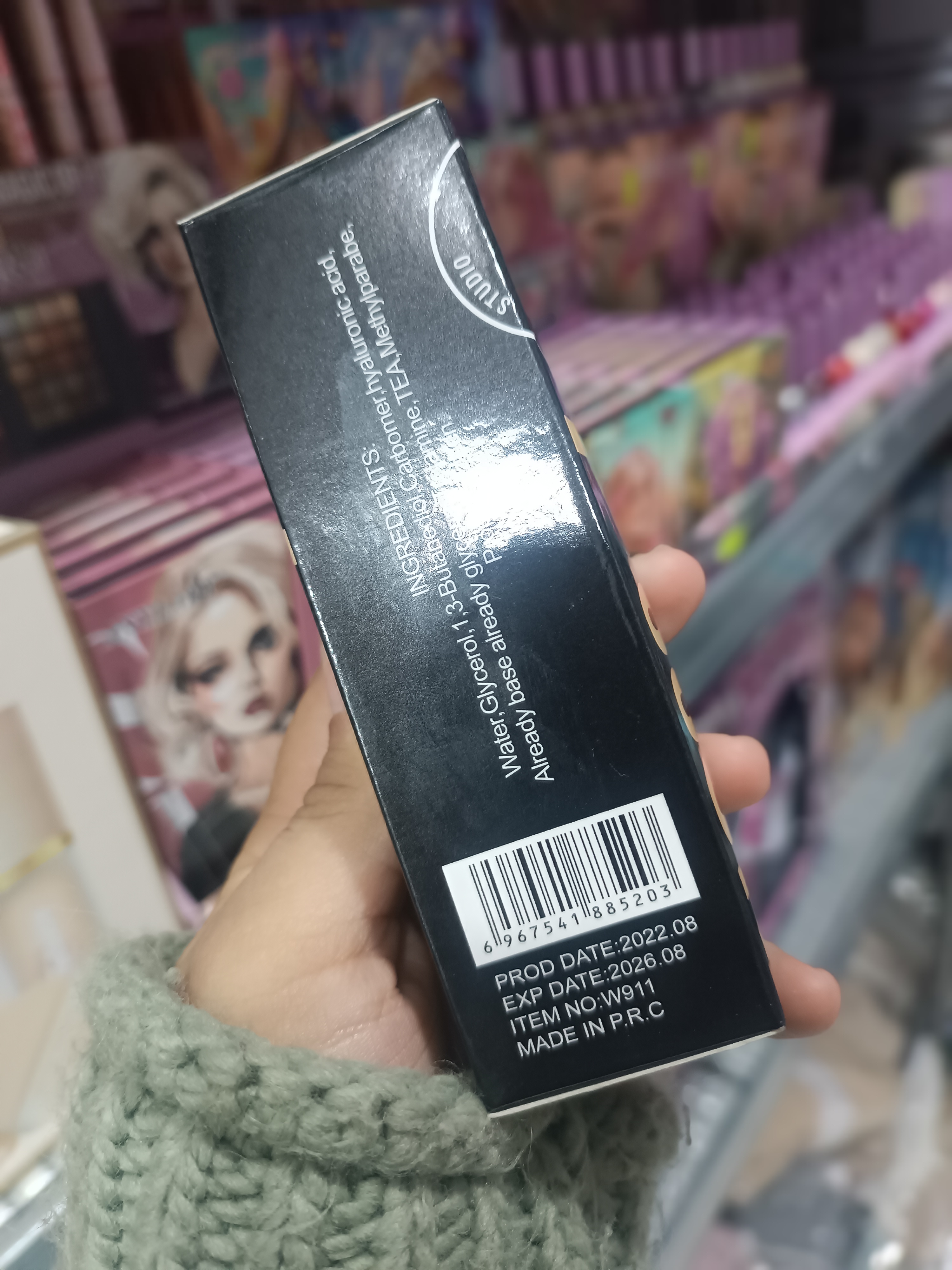 WE-NOTE MATTE PRIMER LONG LASTING AND HYDRATING MATTE FINISH OIL FREE